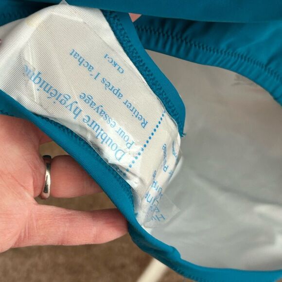 NWT PINK Victoria Secret Swimsuit(size Large) - Picture 7 of 9